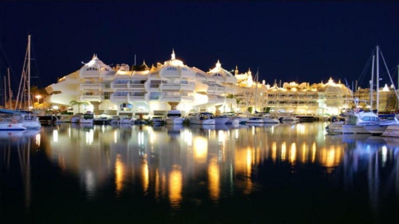 Puerto Marina Apartment Benalmadena Luaran gambar